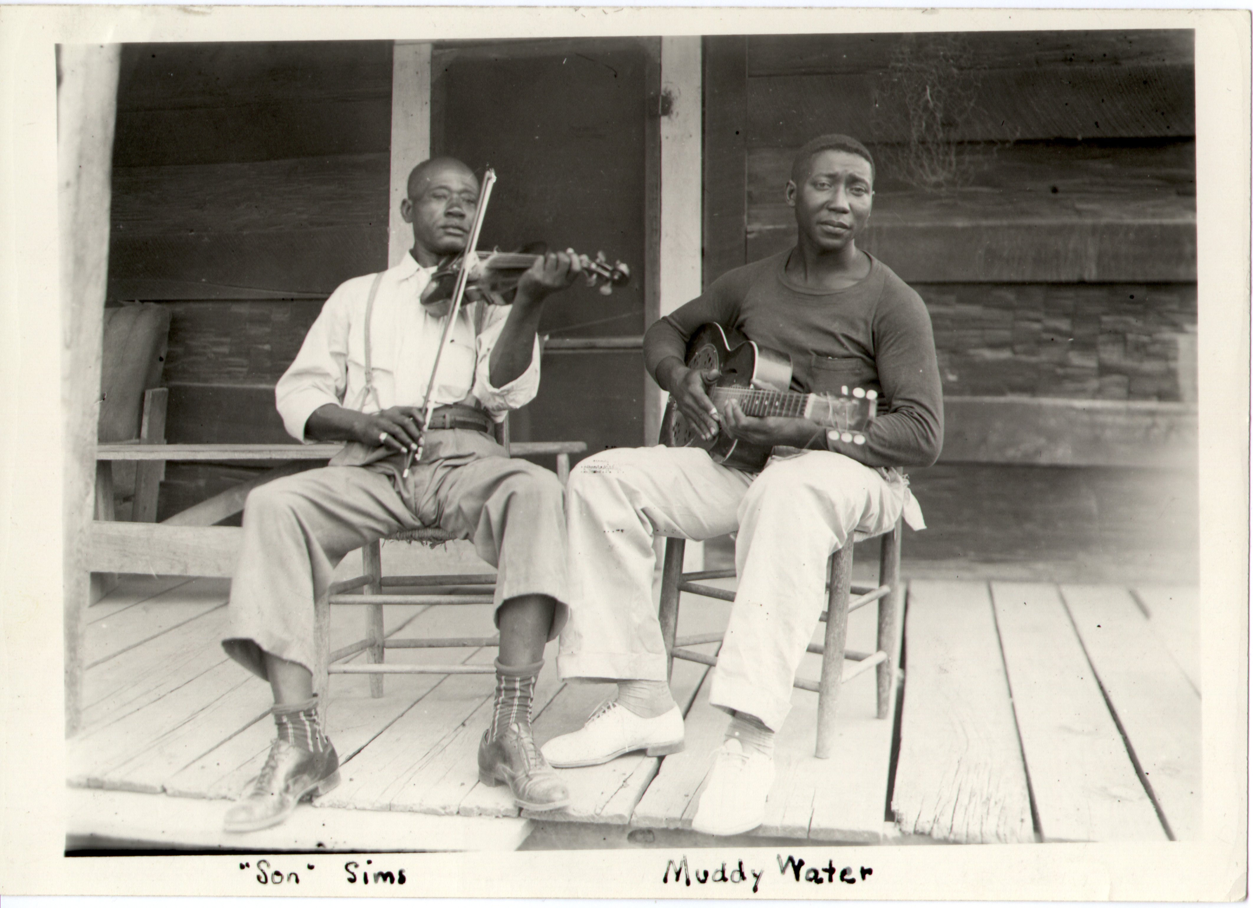 The New Kid in Town: Muddy Waters Comes to Chicago