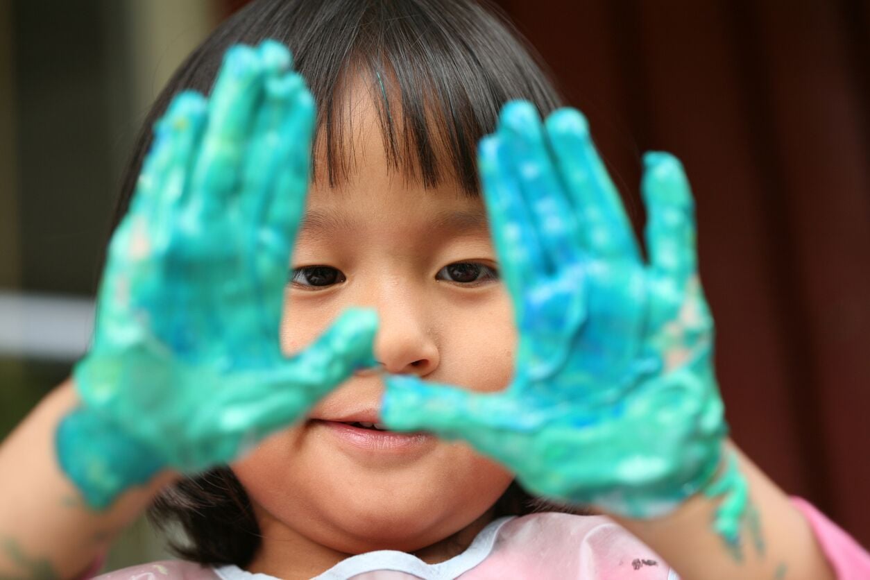 Color Match 'n Shape Memory Game