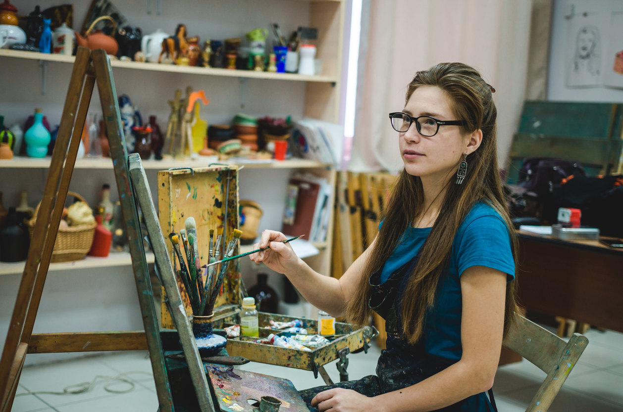 Expressing Anxiety through Expressionistic Portrait